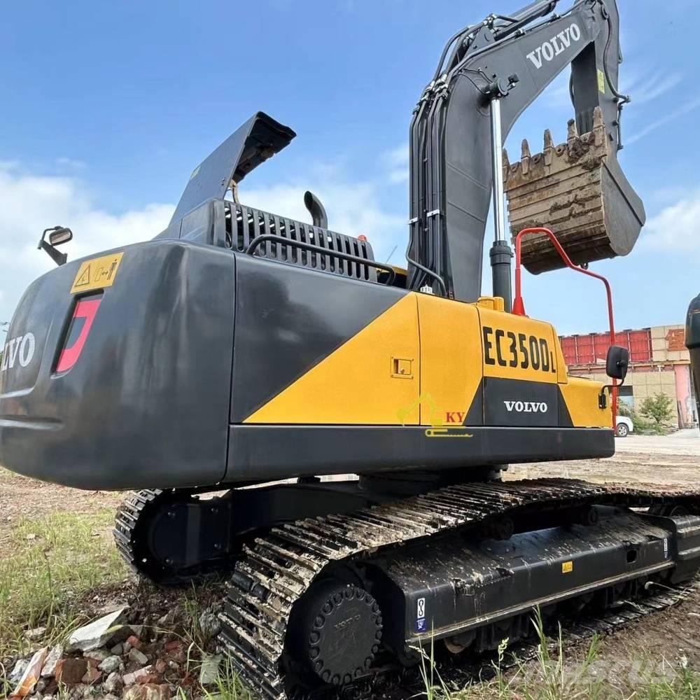 Volvo 350 Bagri goseničarji