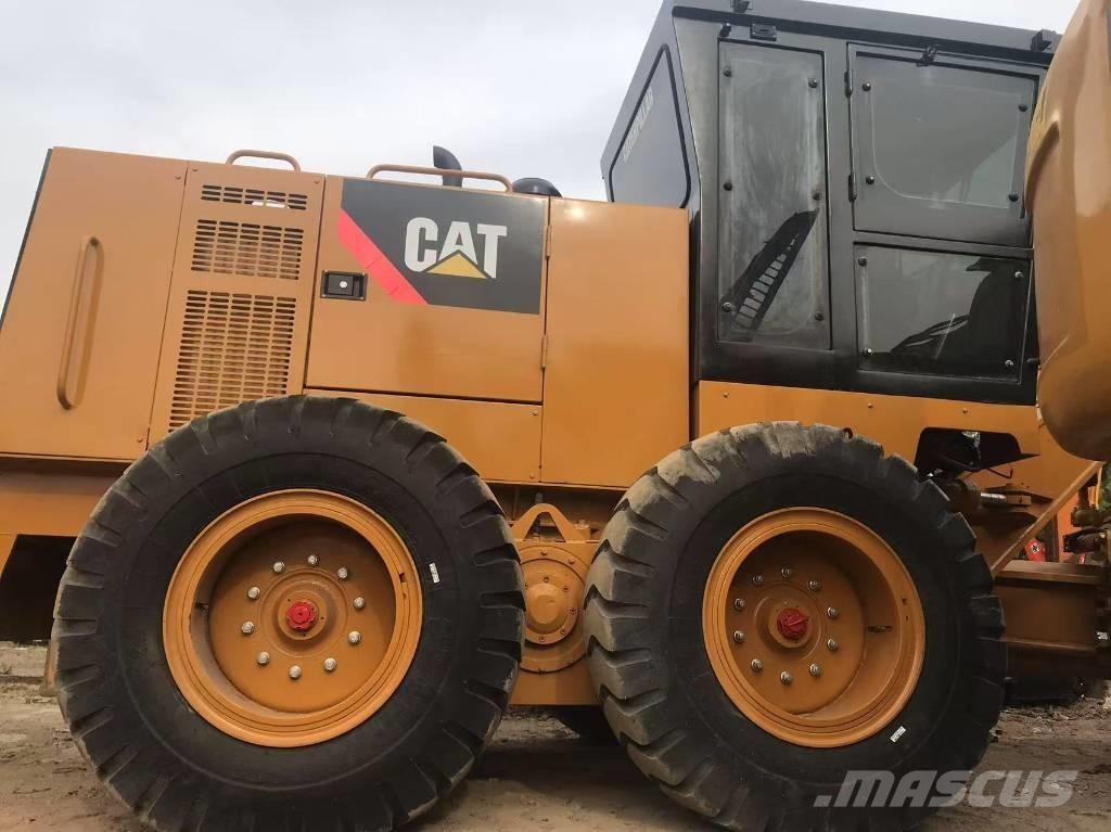 CAT 140k Grederji