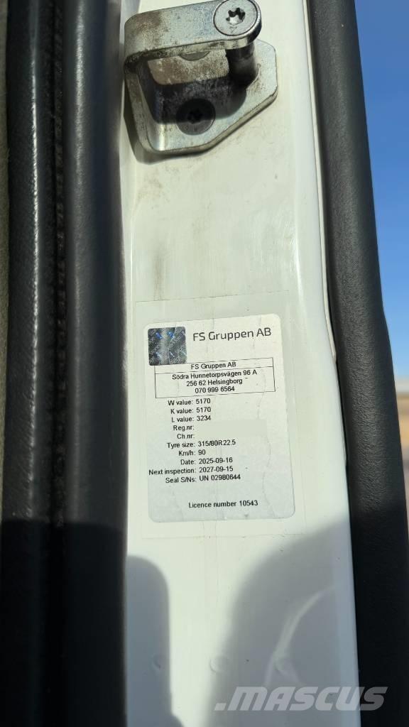 Volvo FM 10 Tovornjaki z žerjavom