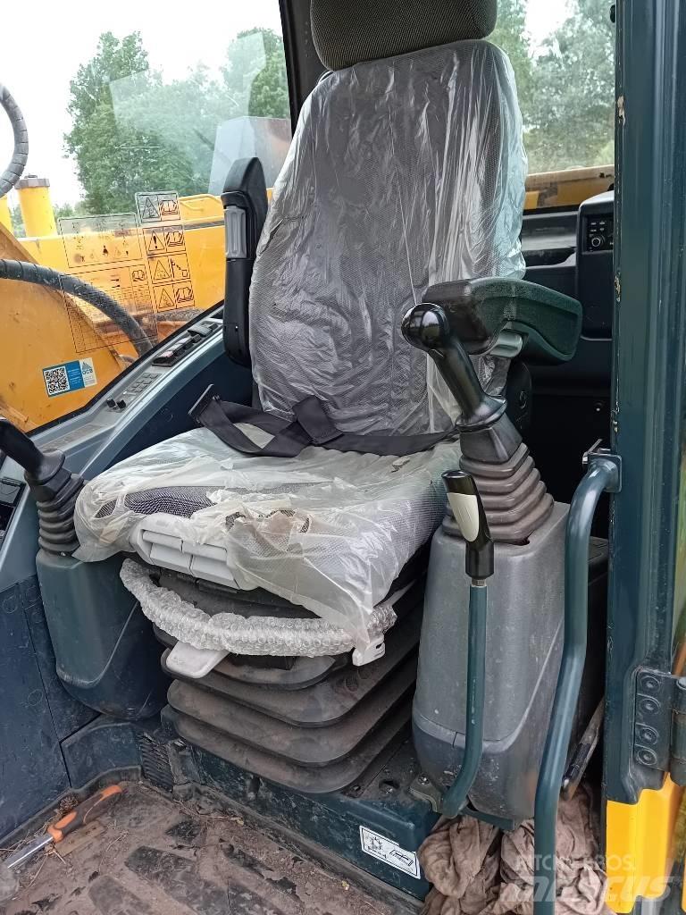 Hyundai R145LCR-9A Bagri goseničarji