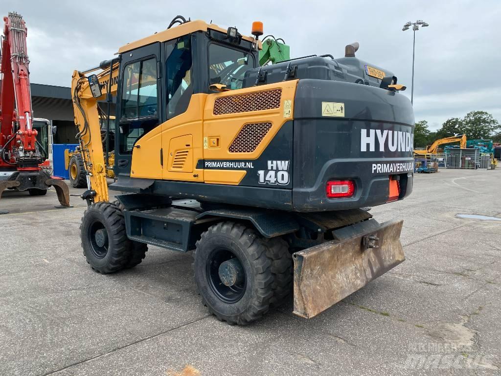 Hyundai HW140 Bagri na kolesih