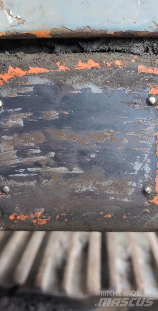 Hitachi EX 200 Bagri goseničarji