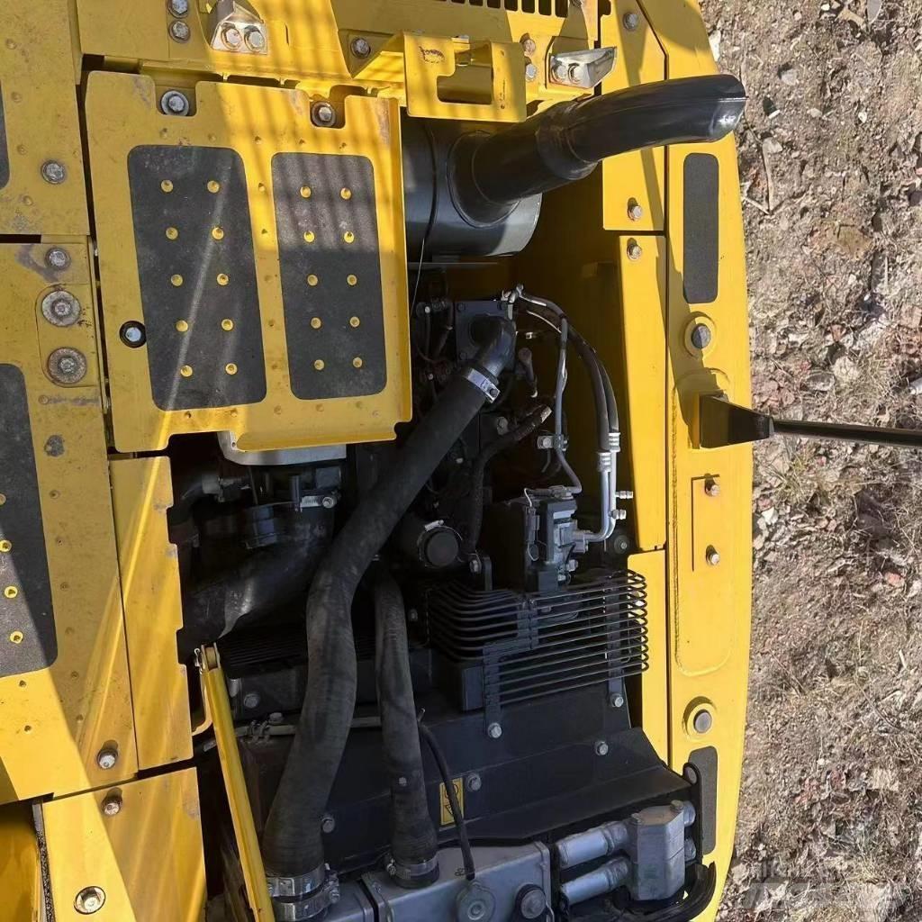 Komatsu PC110-8 Bagri goseničarji