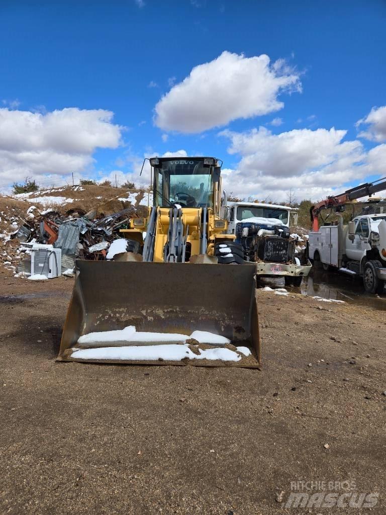 Volvo L 70 C Kolesni nakladalci