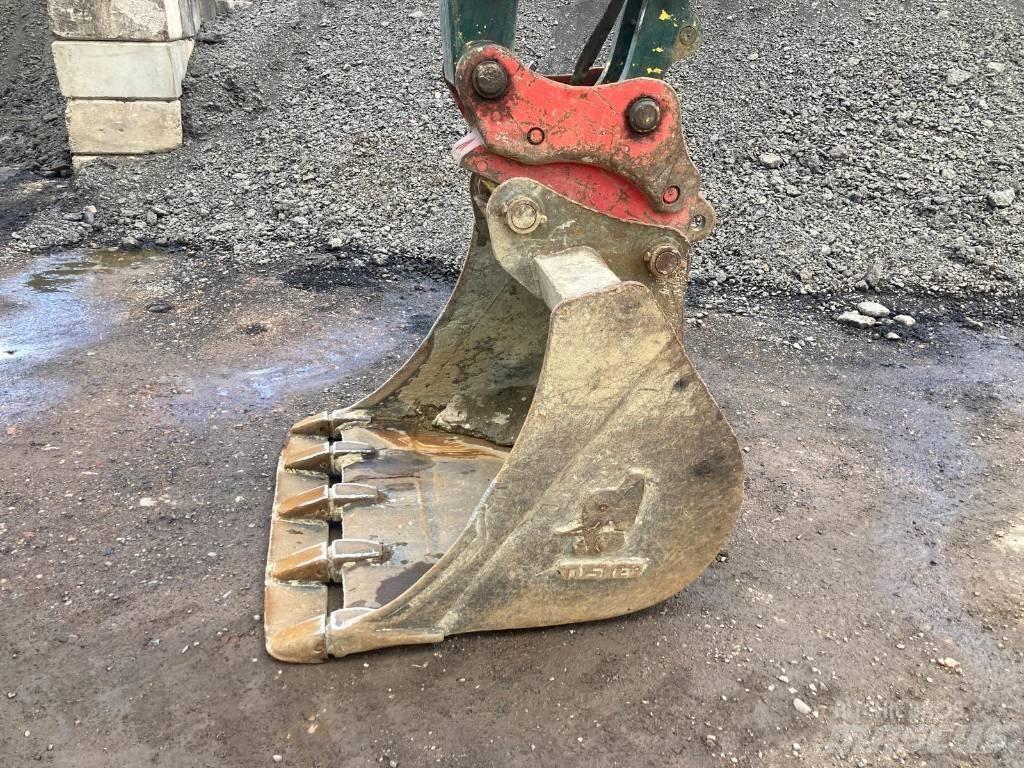Komatsu PC138US-11 Bagri goseničarji