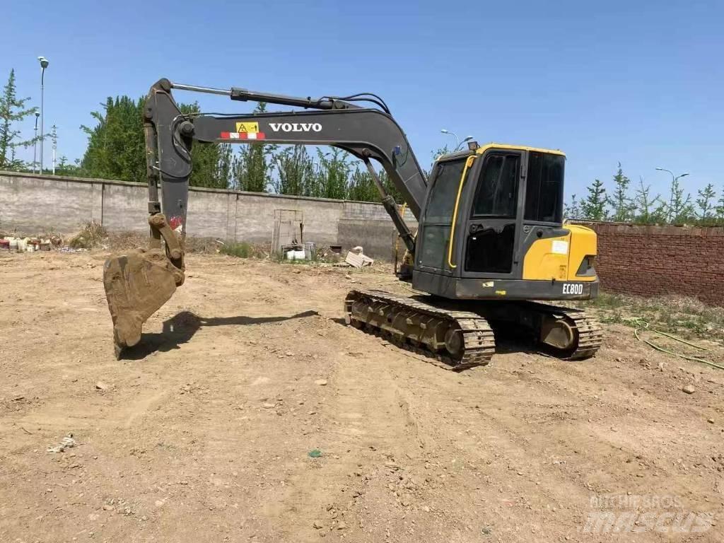 Volvo EC80 Bagri goseničarji