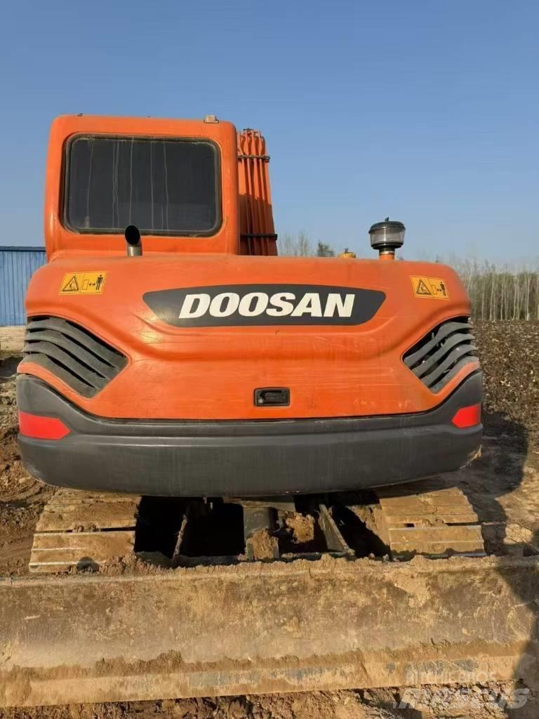 Doosan DX 75-9 C Bagri goseničarji
