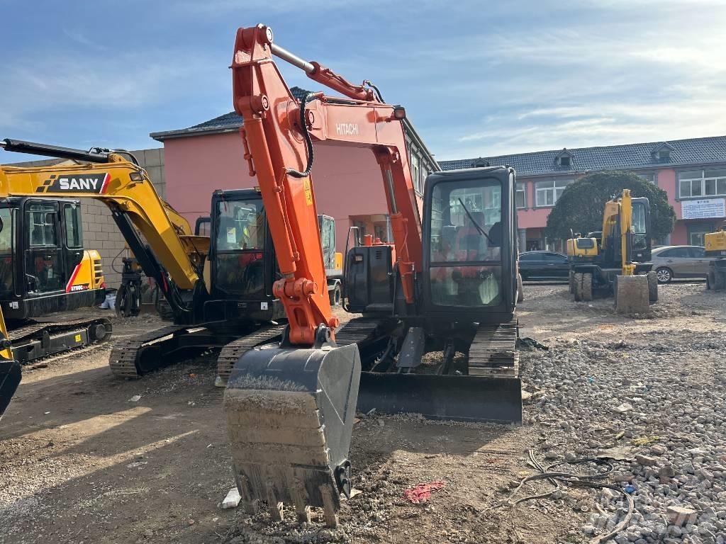 Hitachi ZX 70 Mini bagri <7t