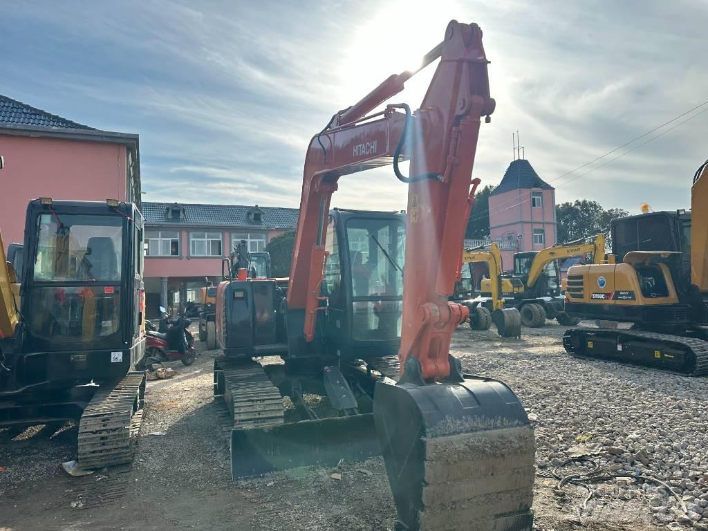 Hitachi ZX 70 Mini bagri <7t