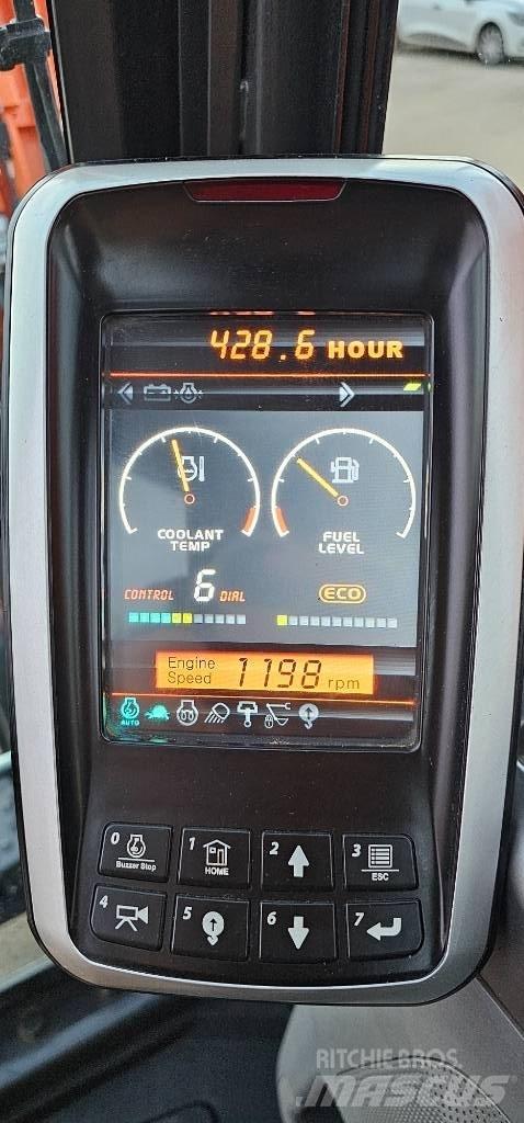 Doosan DX 62 Mini bagri <7t