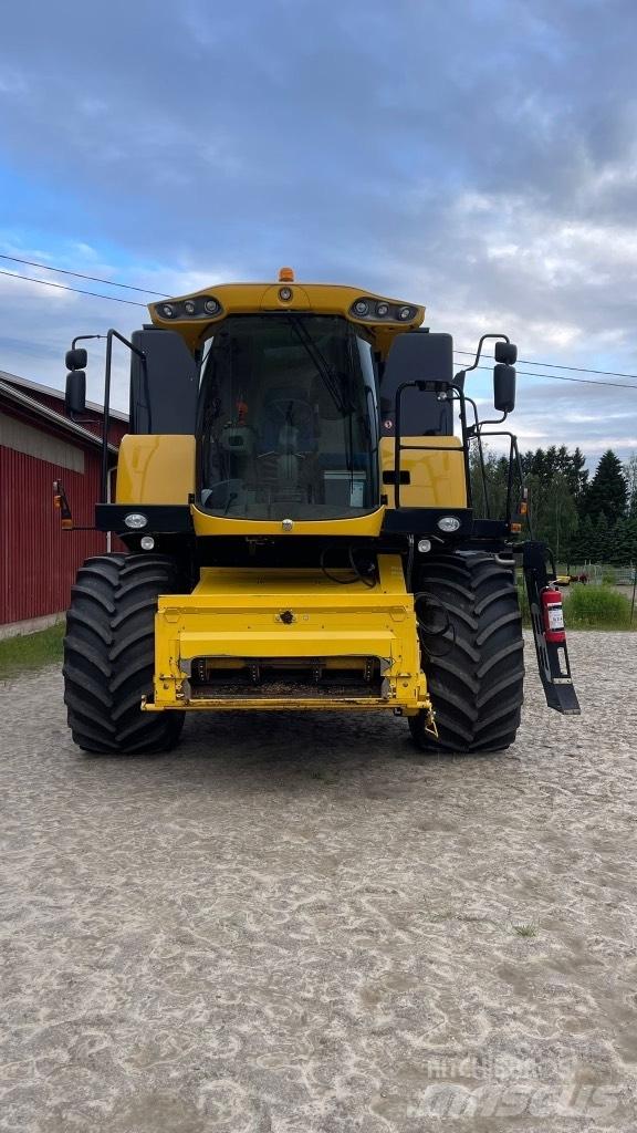 New Holland CX 6090 Kombajni