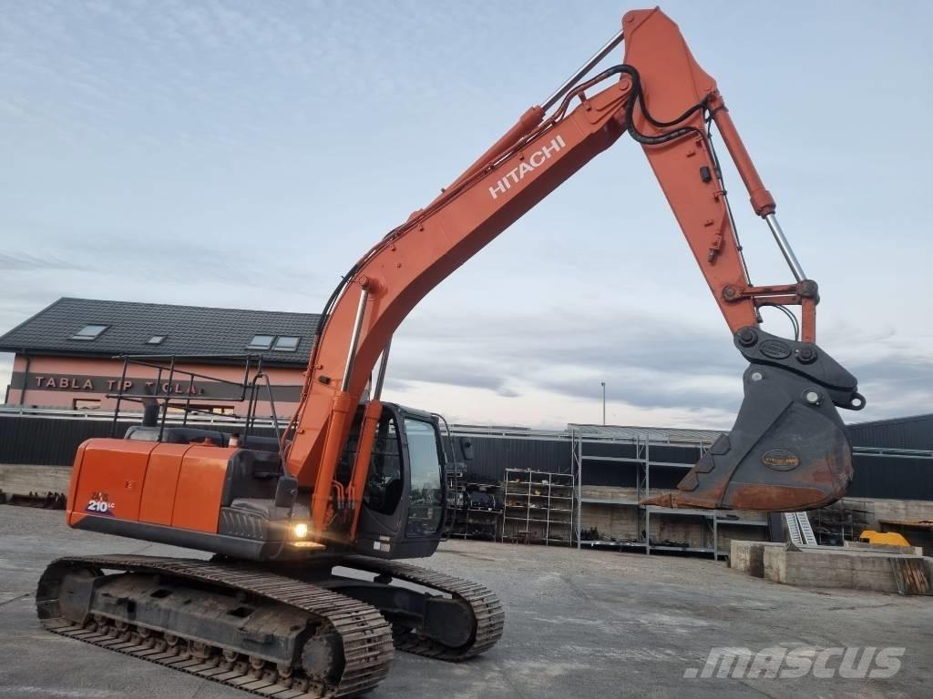 Hitachi 210 Bagri goseničarji