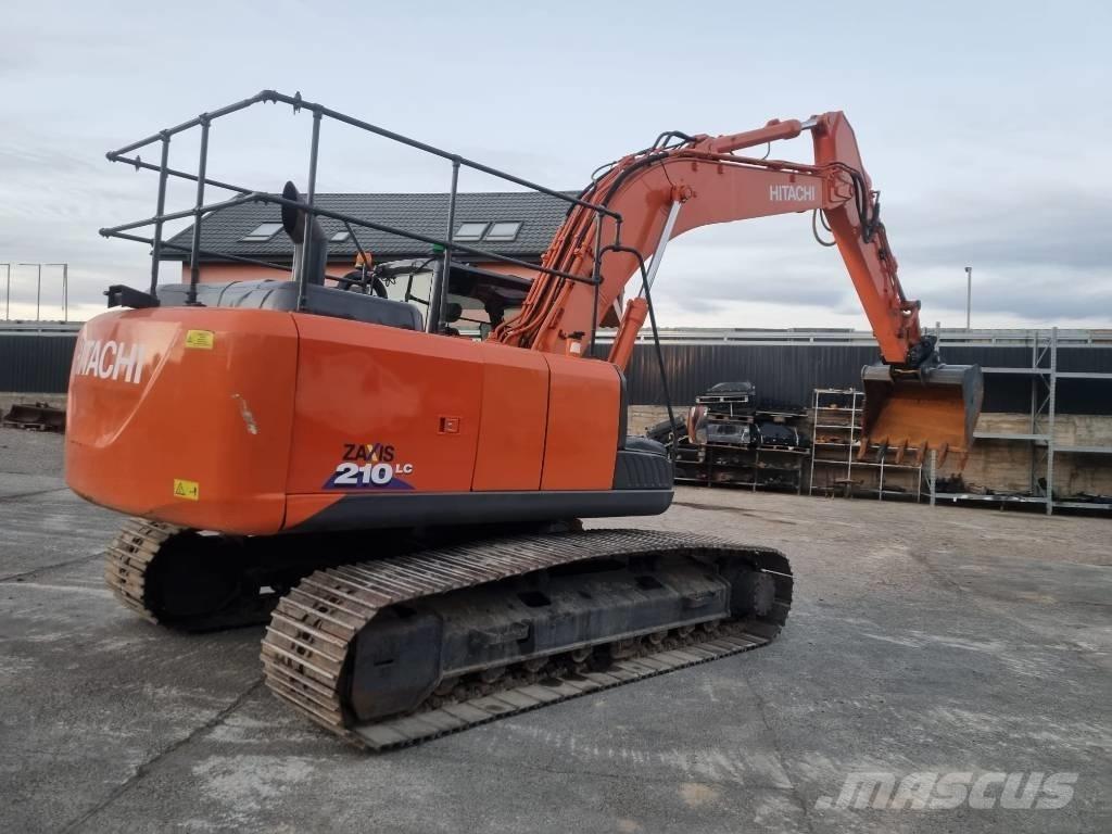 Hitachi 210 Bagri goseničarji