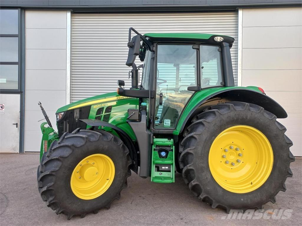John Deere 6120M Traktorji