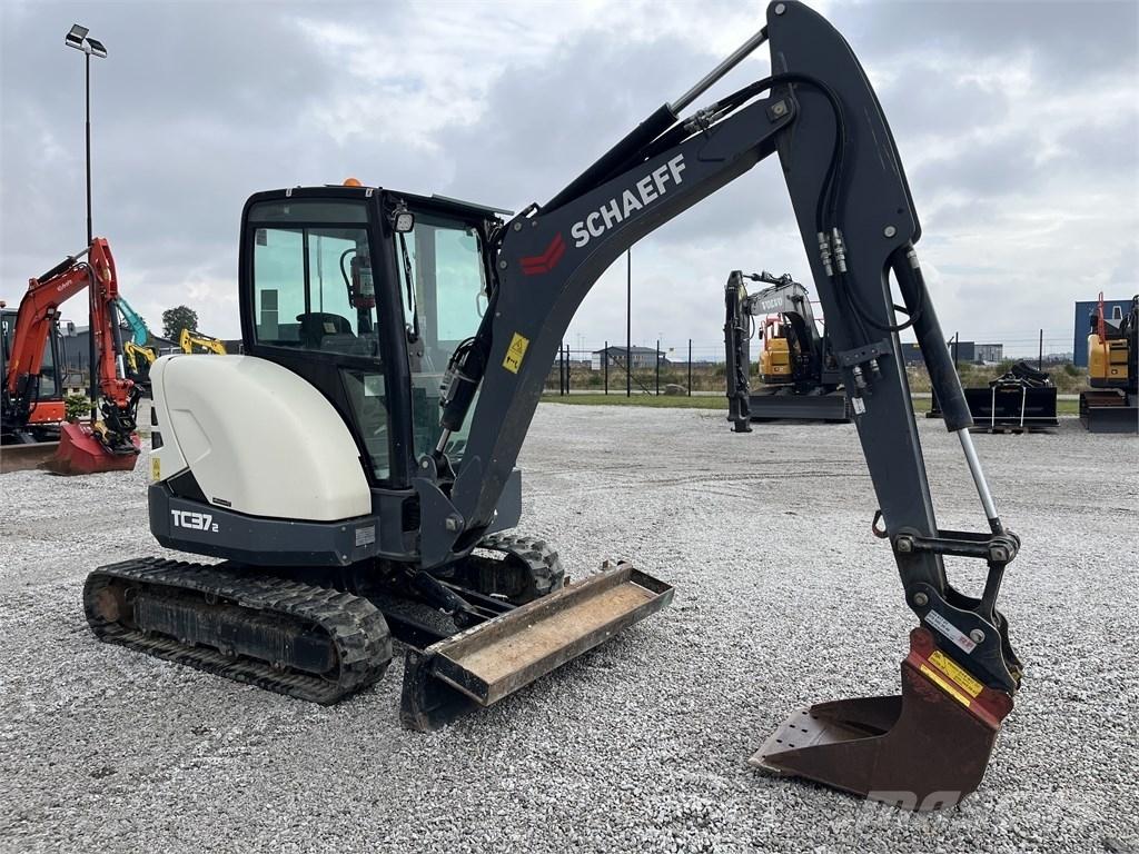 Schaeff TC 37-2 Mini bagri <7t