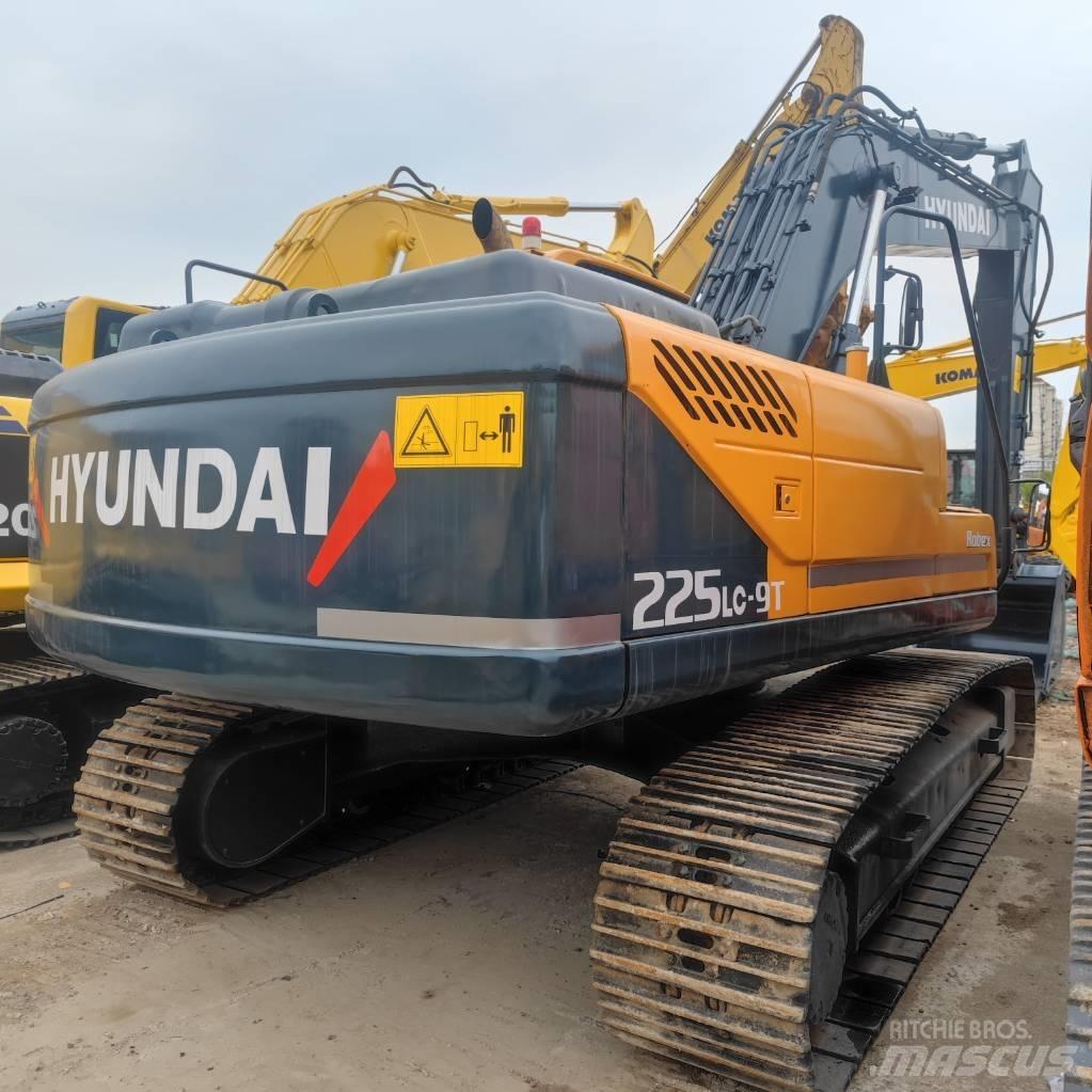 Hyundai R 225LC-9T Bagri goseničarji