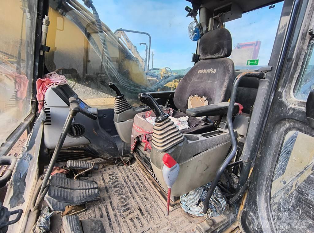 Komatsu 210 LC Bagri goseničarji