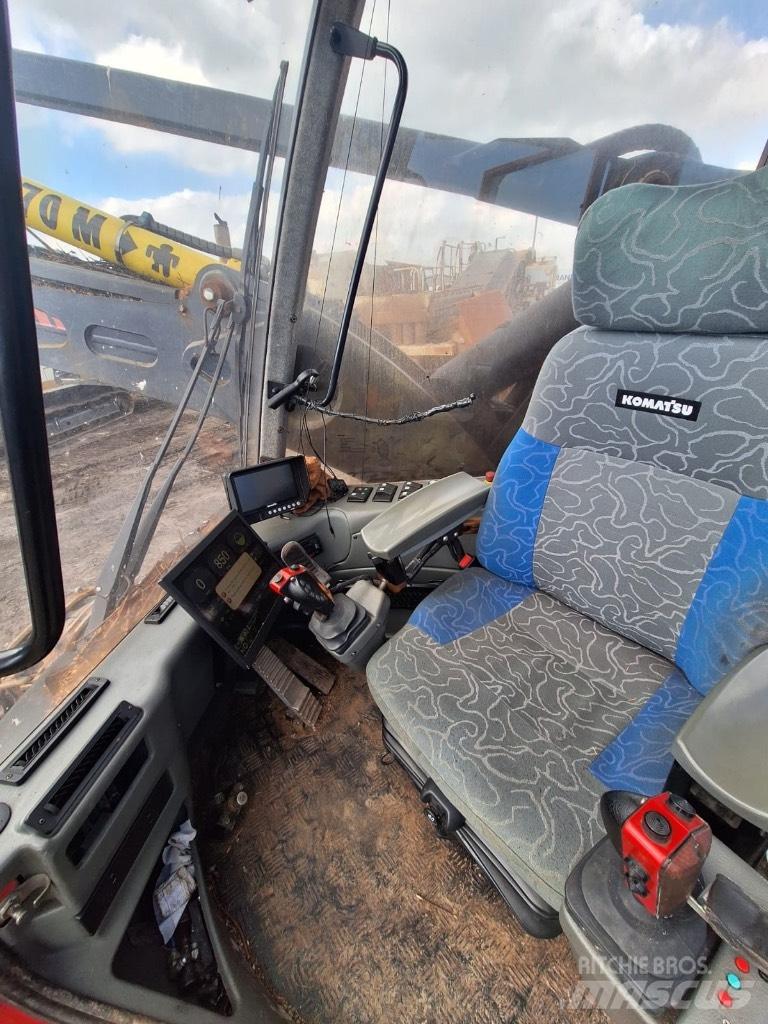 Komatsu 911.5 Harvesterji