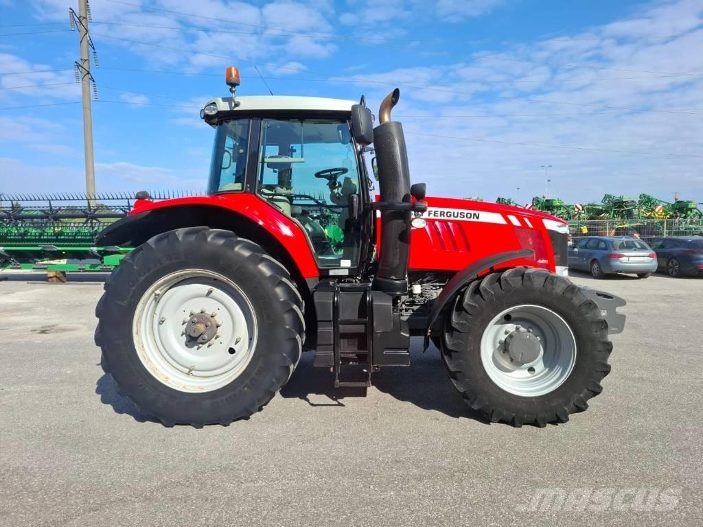 Massey Ferguson 7720 Traktorji