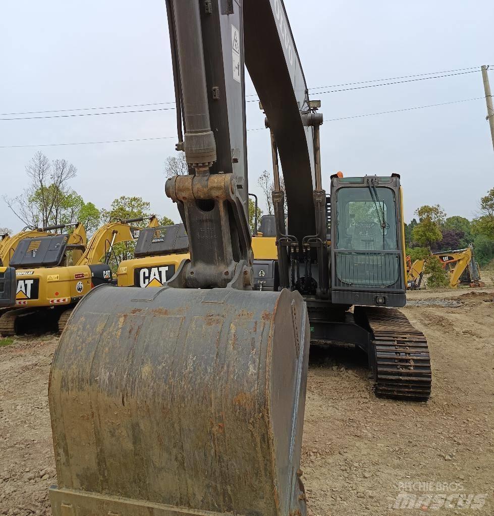 Volvo EC 210 Bagri goseničarji