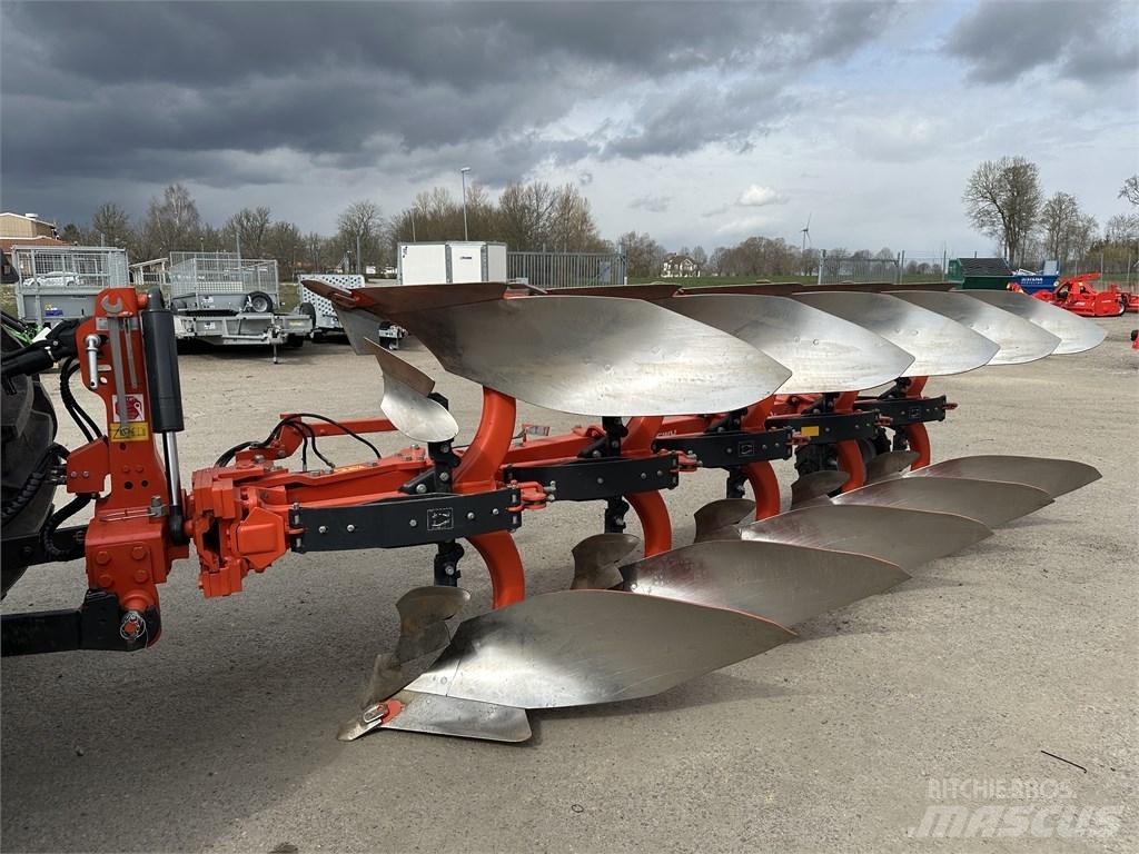 Kubota RV3005V Demo Obračalni plugi