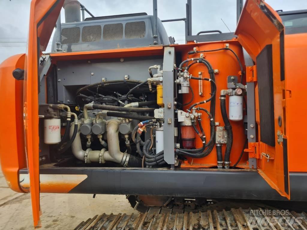 Hitachi ZX 210 LC-6 Bagri goseničarji