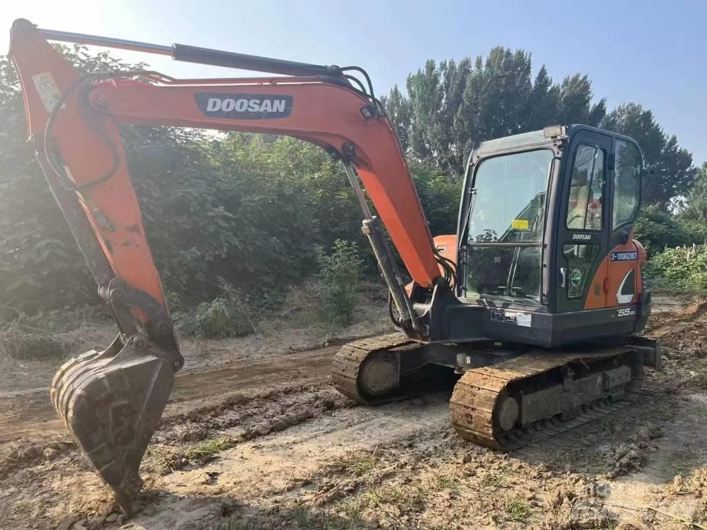 Doosan DX 55 Mini bagri <7t