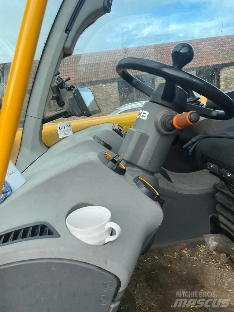 JCB 538-60 Kmetijski teleskopski nakladalci