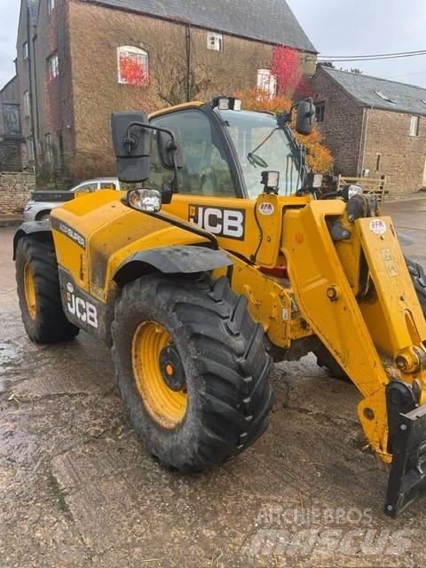 JCB 538-60 Kmetijski teleskopski nakladalci