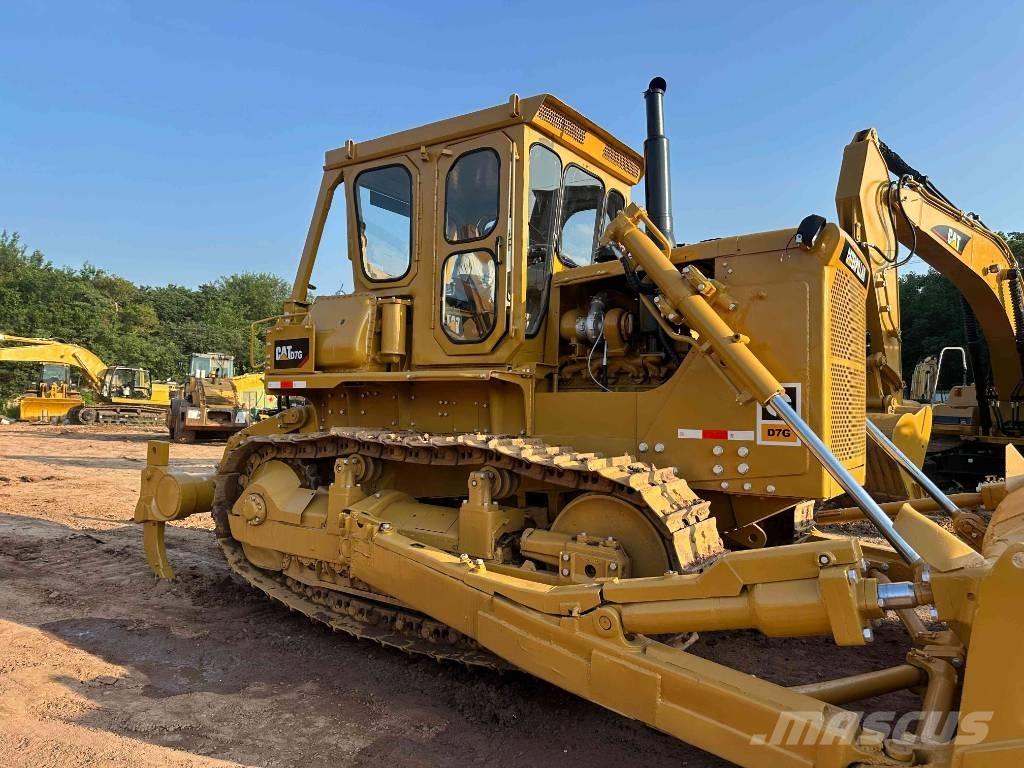 CAT D7G Buldožerji goseničarji