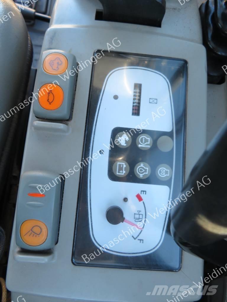 Komatsu PC 16 R-3HS Mini bagri <7t