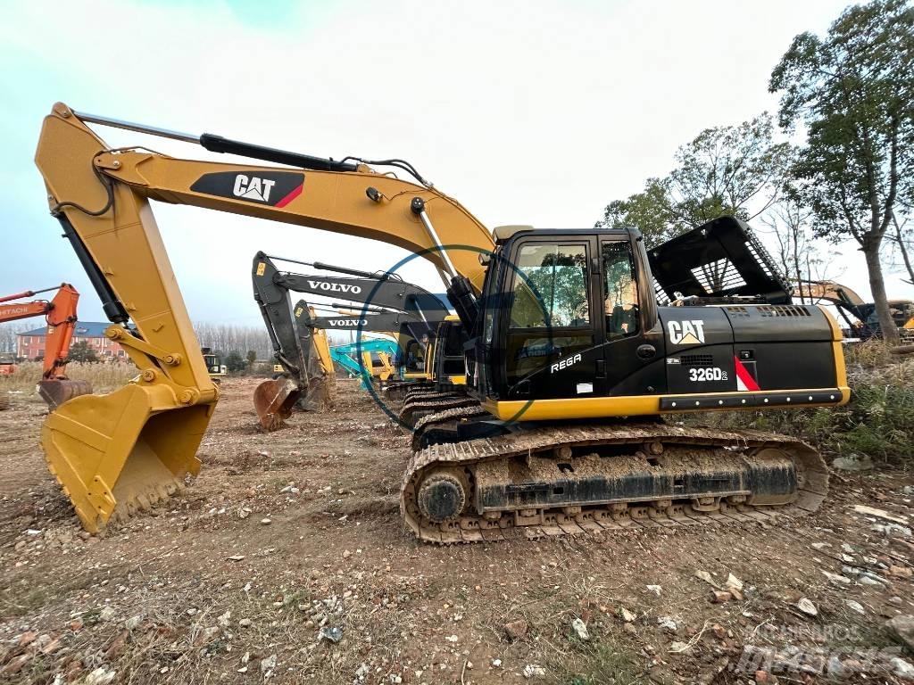 CAT 326D Bagri goseničarji