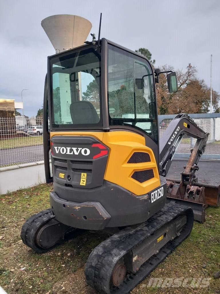 Volvo ECR 25 D Mini bagri <7t
