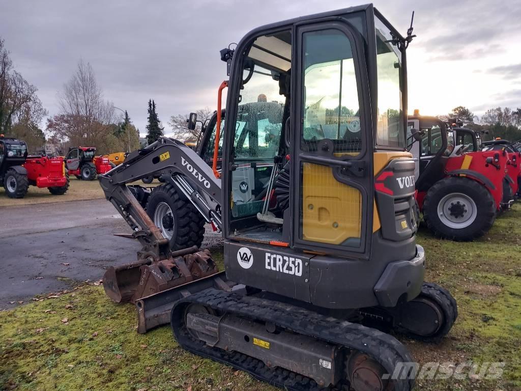 Volvo ECR 25 D Mini bagri <7t