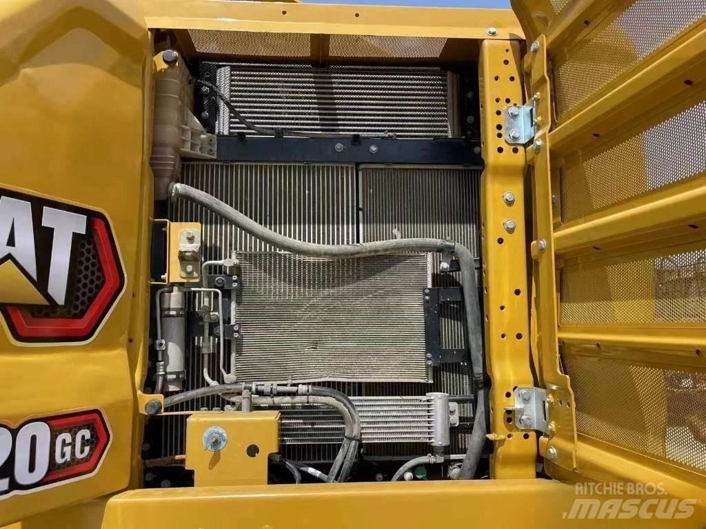 CAT 320GC Bagri goseničarji