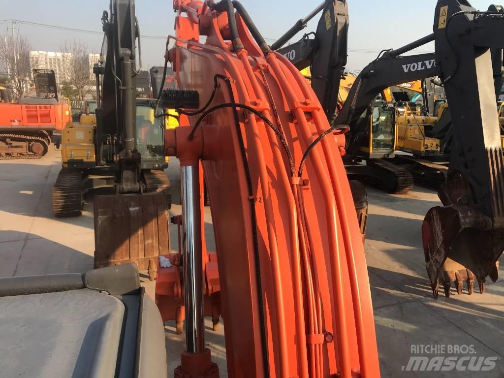 Hitachi ZX 130 Bagri goseničarji