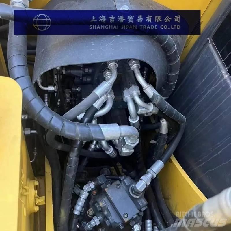 Komatsu PC 70 Bagri goseničarji