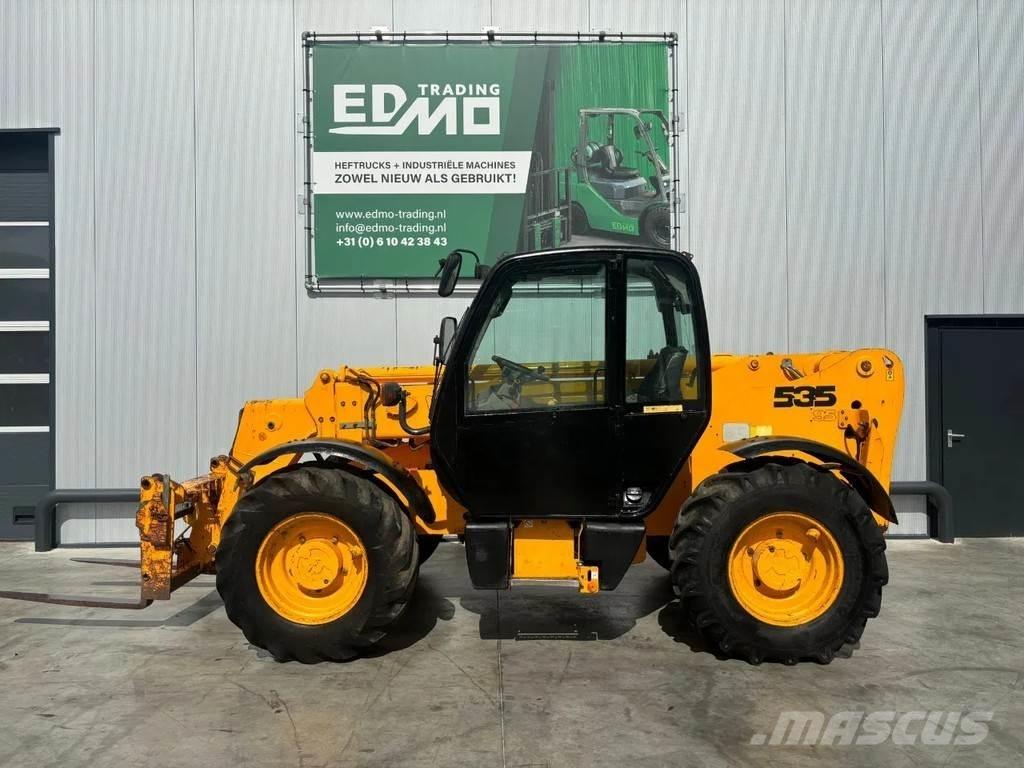 JCB Verreiker Teleskopski viličarji