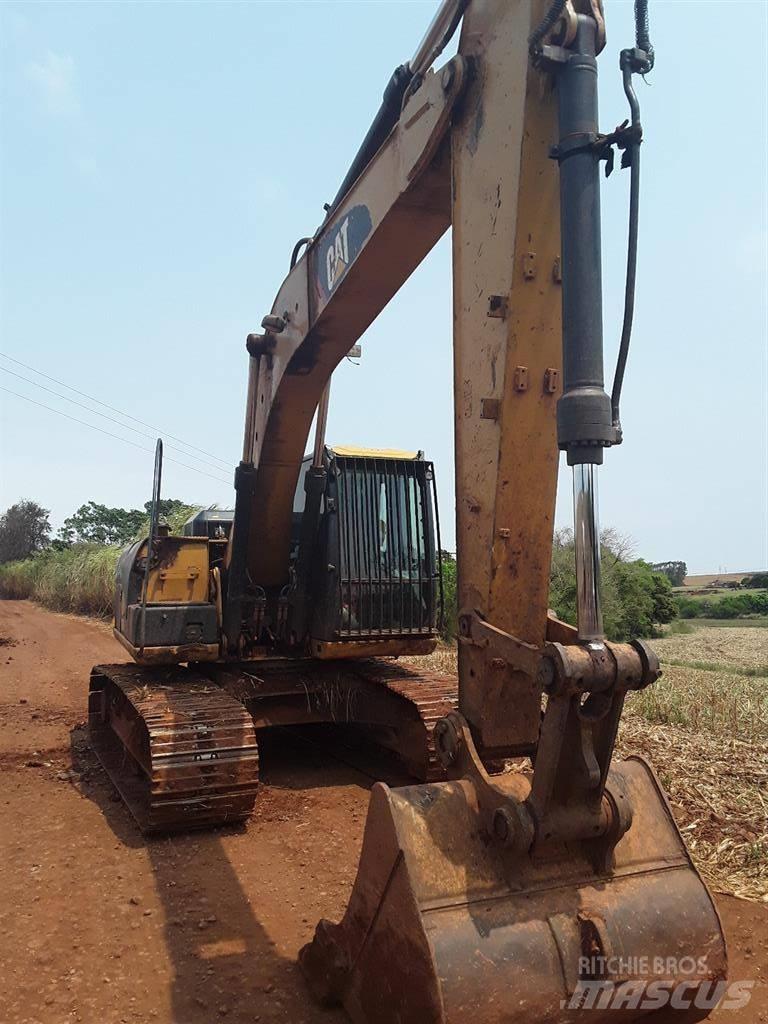 CAT 318D2L Bagri goseničarji