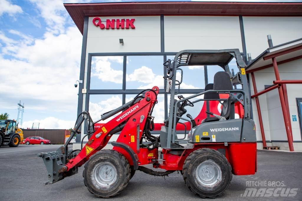 Weidemann 1140 CX30 Večnamenski nakladalci