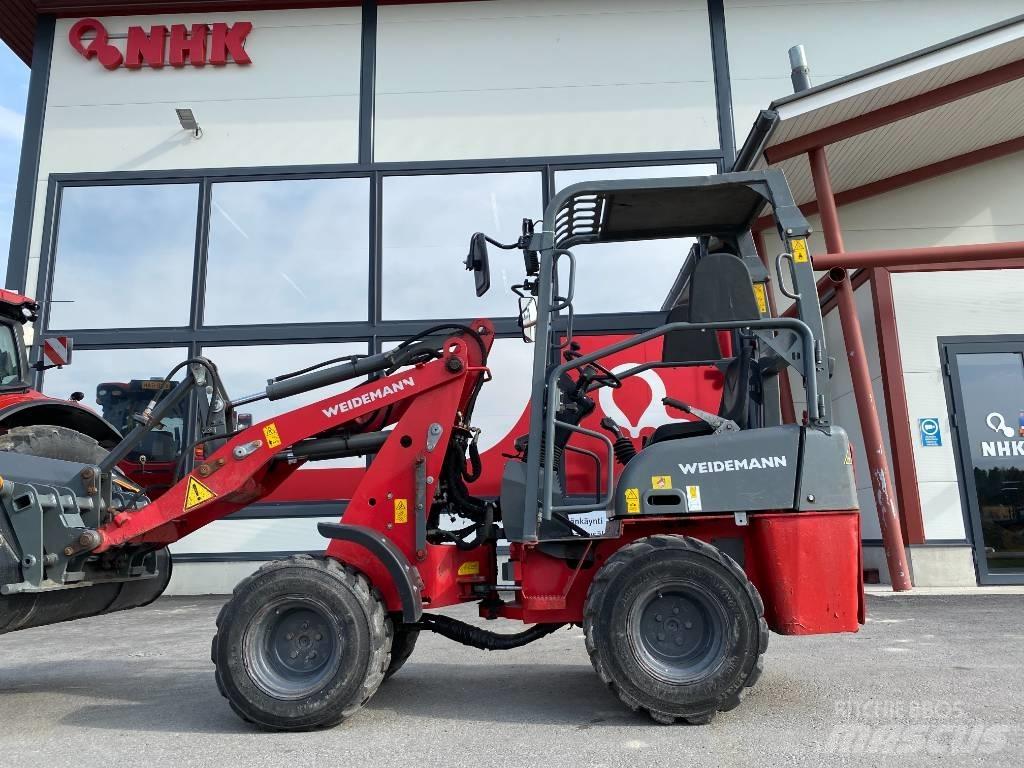 Weidemann 1140 CX30 Večnamenski nakladalci
