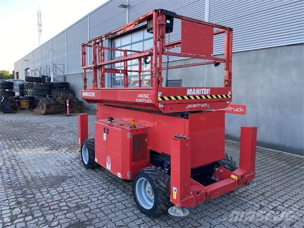 Manitou 140SC Škarjaste dvižne ploščadi