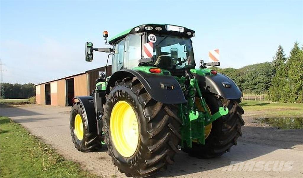 John Deere 6R195 Traktorji
