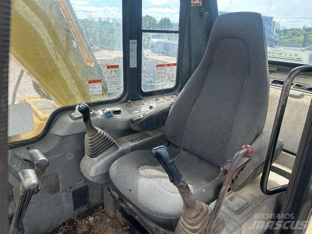 Komatsu PC 130-6K Bagri goseničarji