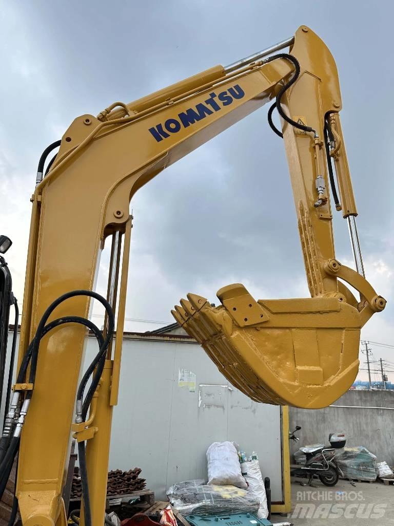 Komatsu PC55 Bagri goseničarji
