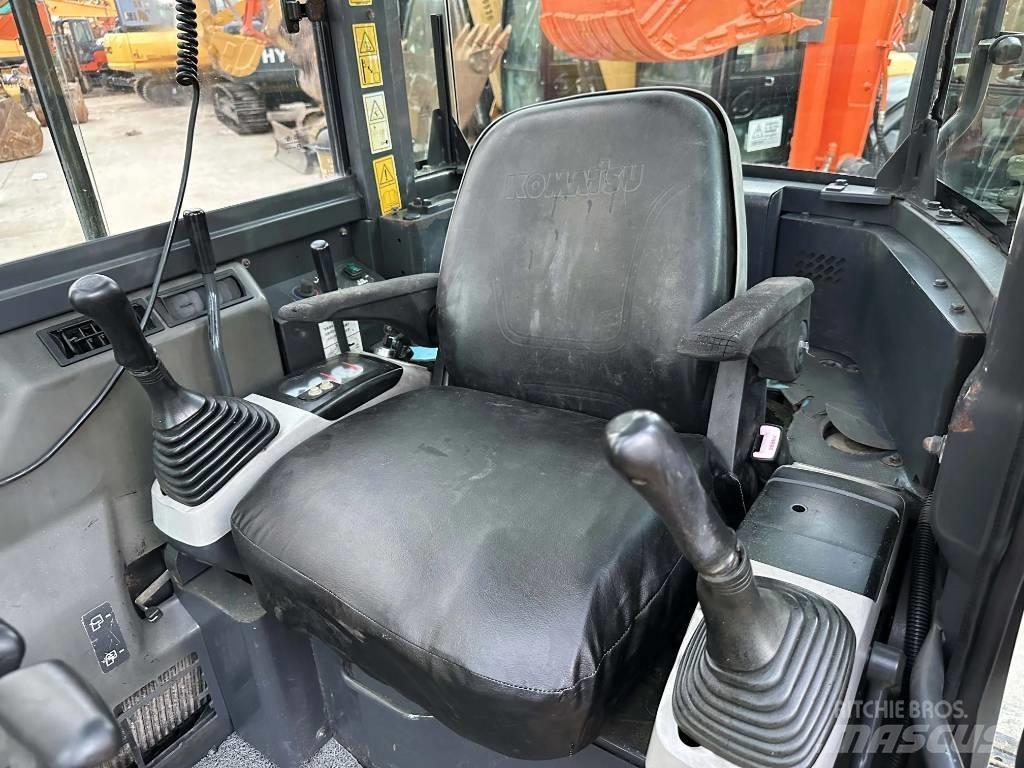 Komatsu PC55 Bagri goseničarji