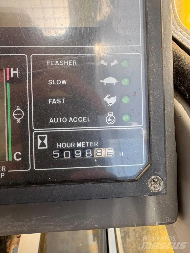Kobelco SK 250 NLC Bagri goseničarji