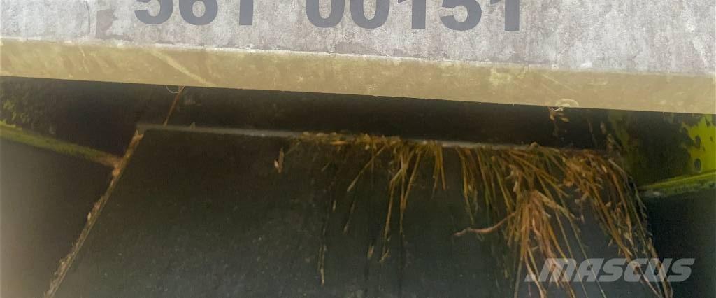 CLAAS Avero 240 Kombajni