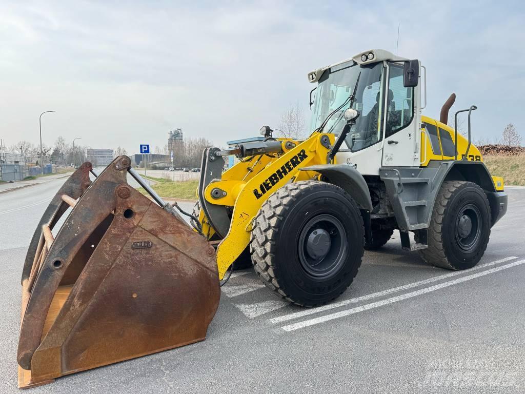 Liebherr L 538 Kolesni nakladalci
