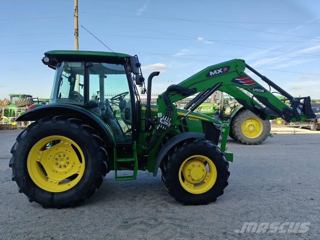 John Deere 5100 M Traktorji